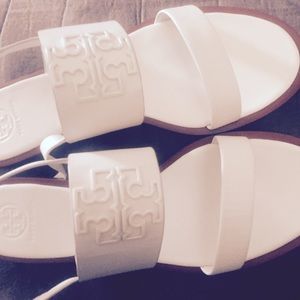 Tory burch sandals size 9 70$
